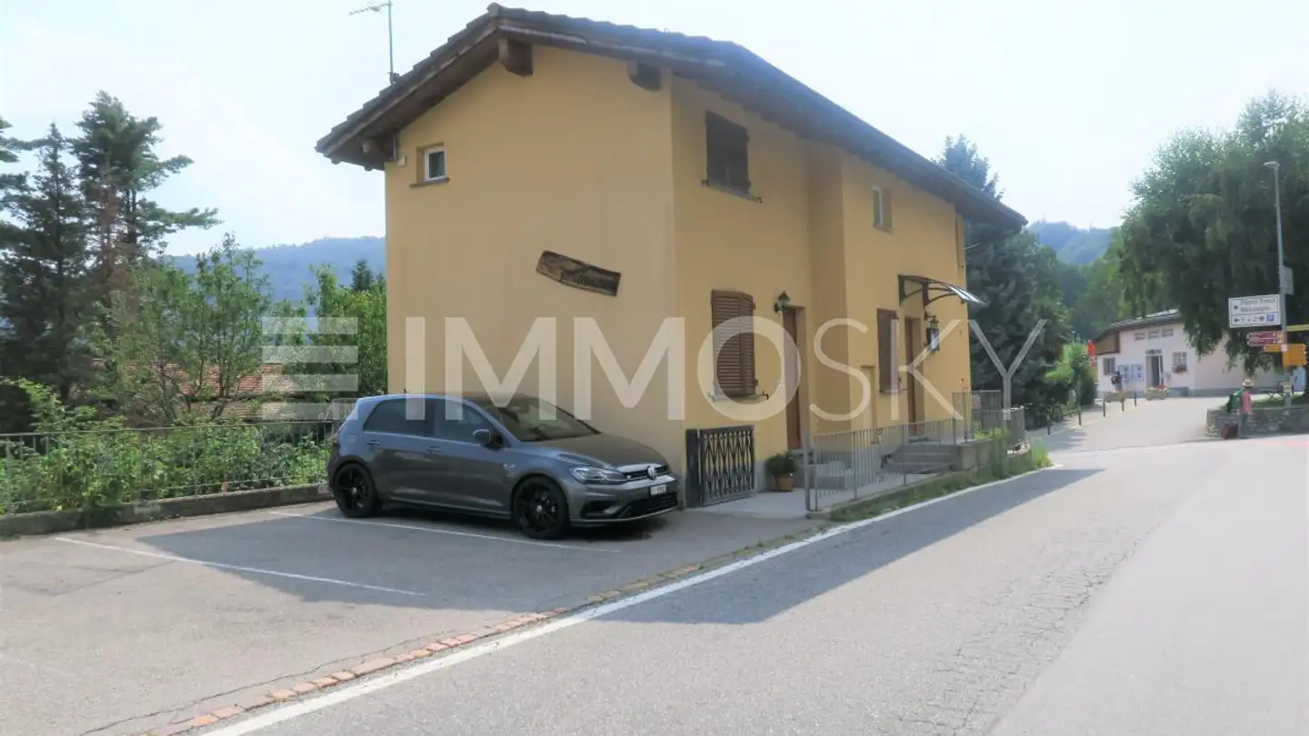 Casa grotta in vendita - 6986 Miglieglia