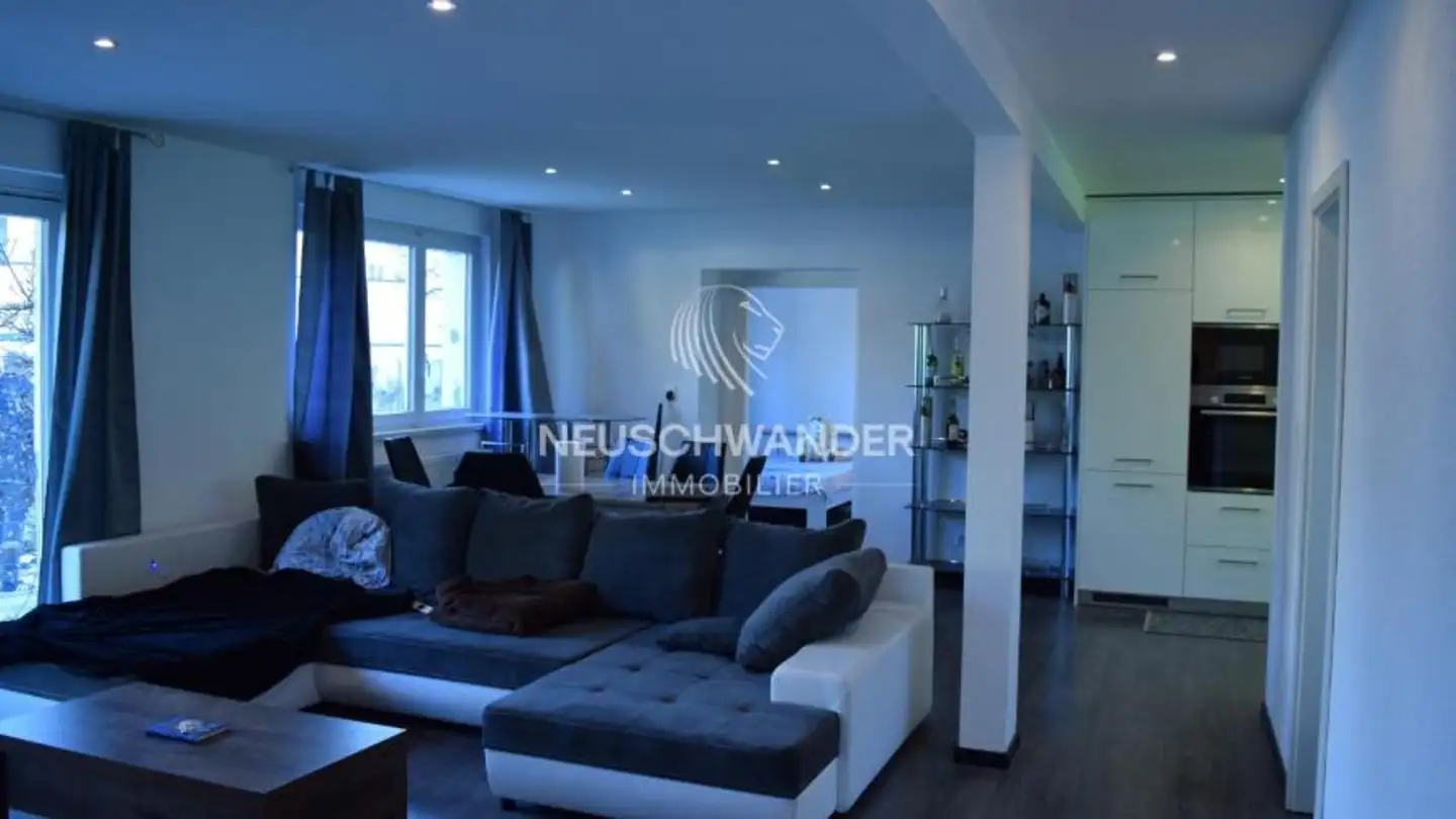 Mixed-use building for sale - 2854 Bassecourt - Photo 3