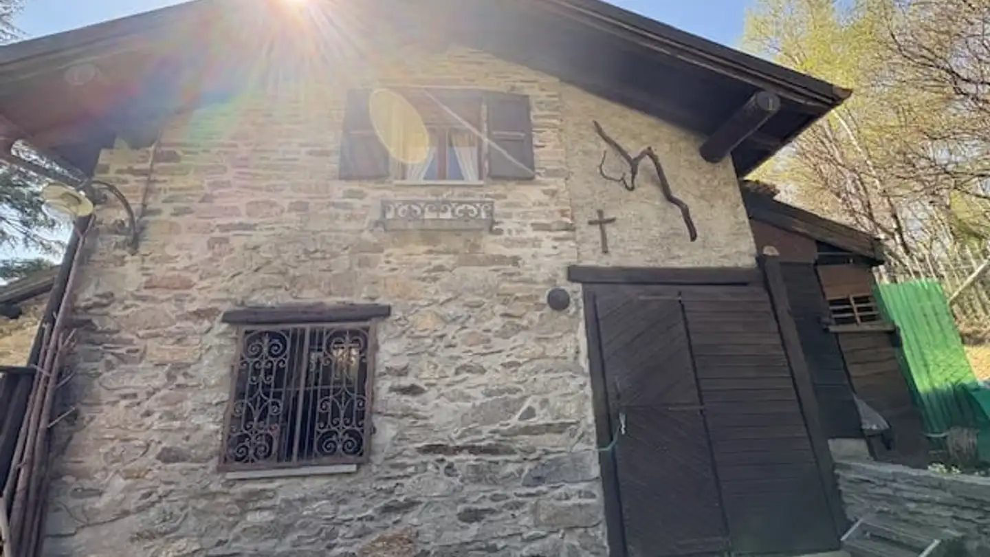 Haus kaufen - 6950 Tesserete