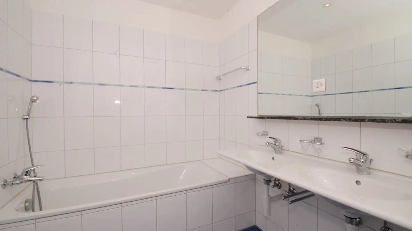 Appartamento in affitto - Hinterbächlistrasse 6, 5452 Oberrohrdorf - Photo 2