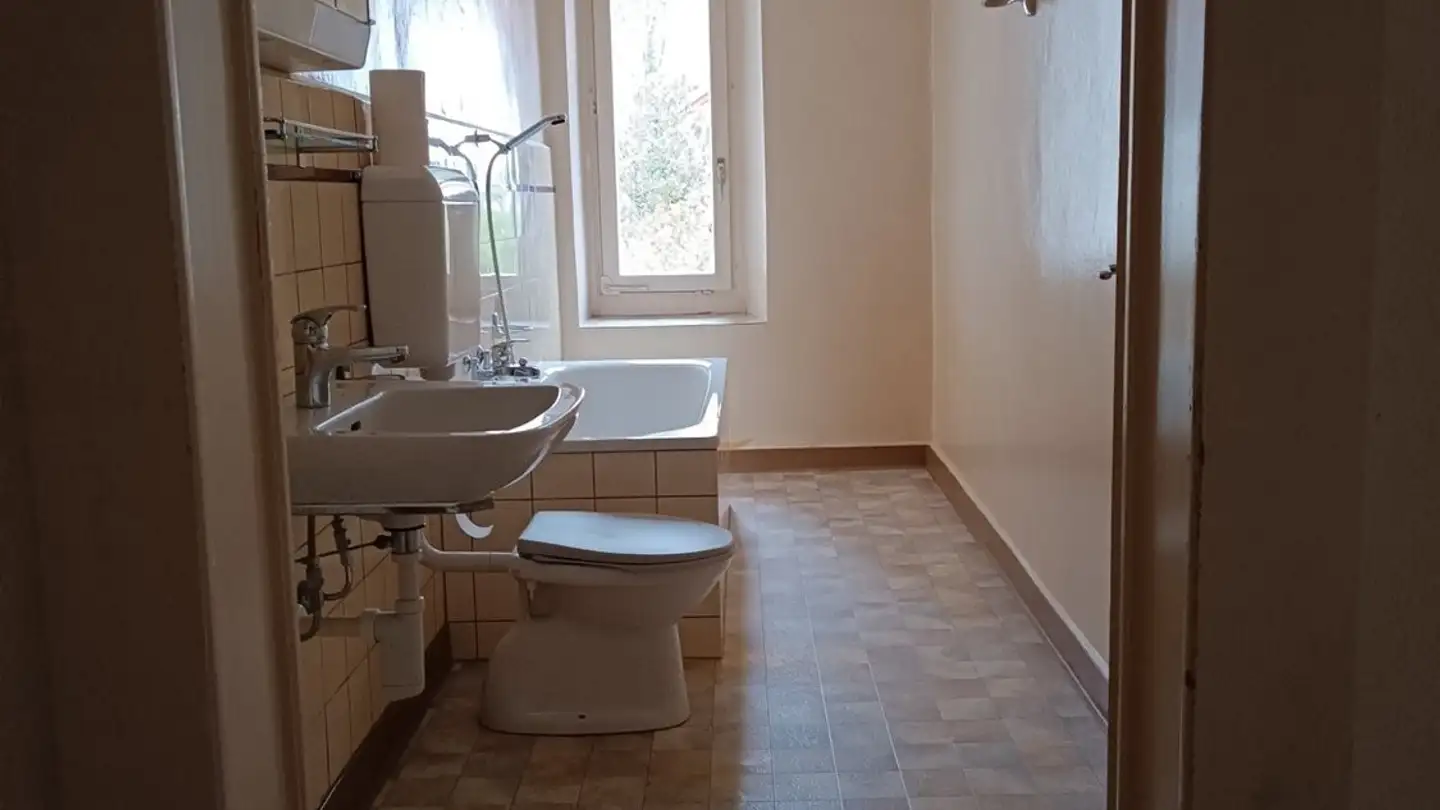 Appartamento in affitto - Grand-Rue 80, 2054 Chézard-St-Martin - Photo 3