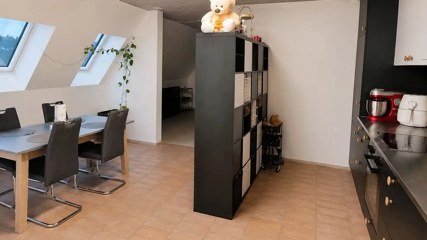 Attique à louer - Widenacherstrasse 20, 8156 Oberhasli - Photo 4