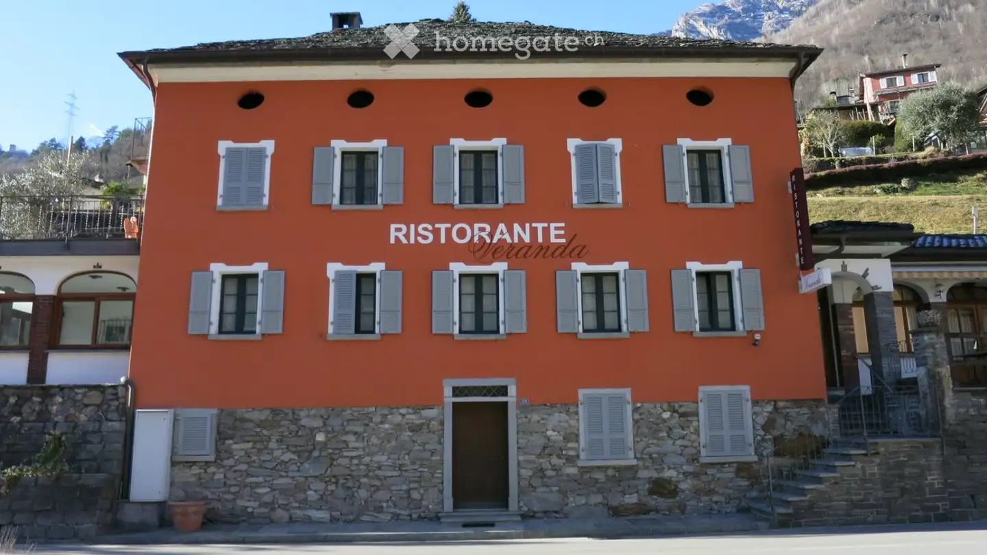 Single house for sale - 6557 Cama