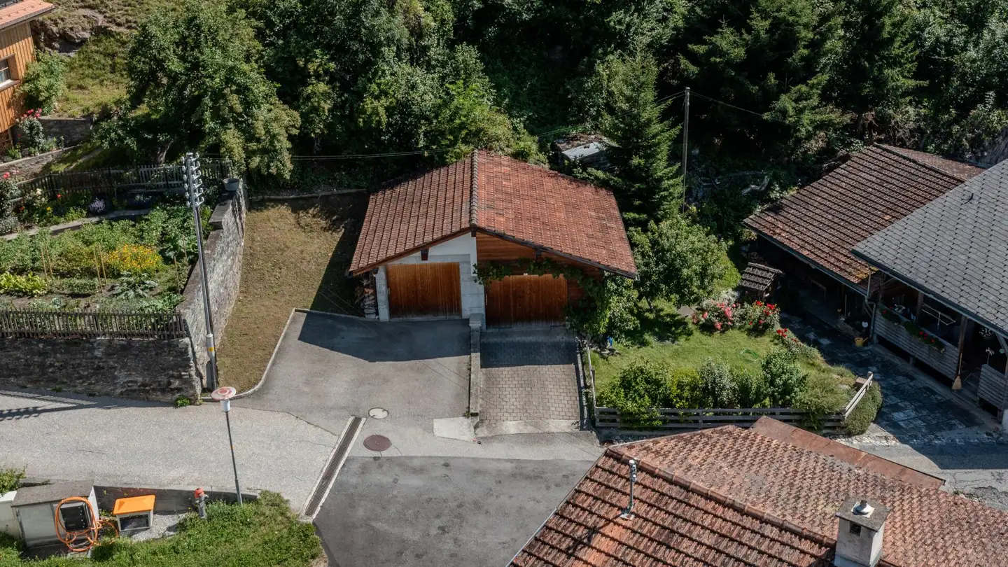 Edificio residenziale in vendita - Via Sursch 1, 7014 Trin - Photo 4