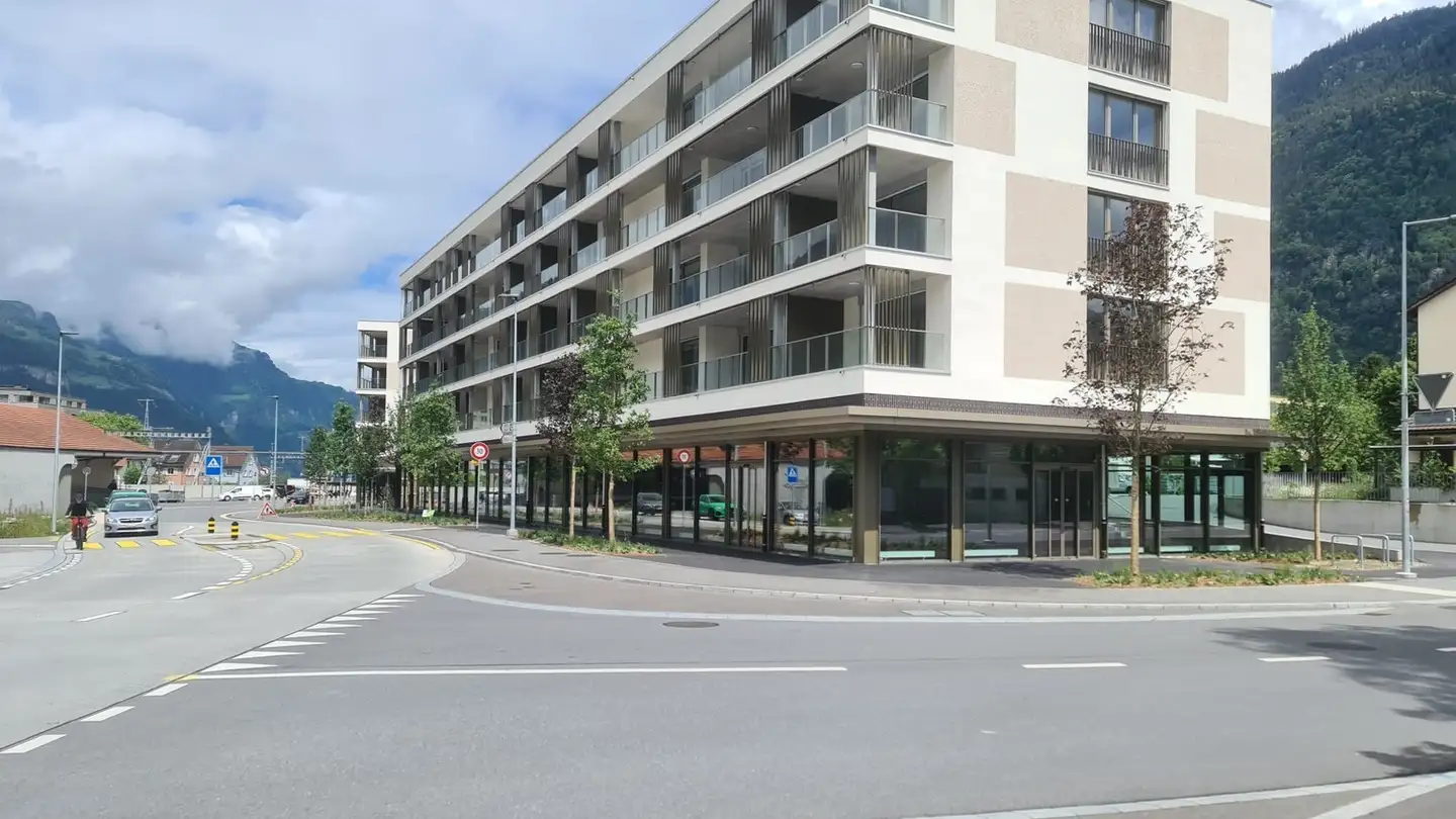 Geschäft mieten - Bahnhofplatz 6, 6460 Altdorf UR - Foto 3