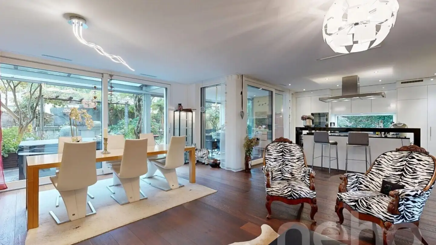 Duplex à vendre - 8863 Buttikon SZ