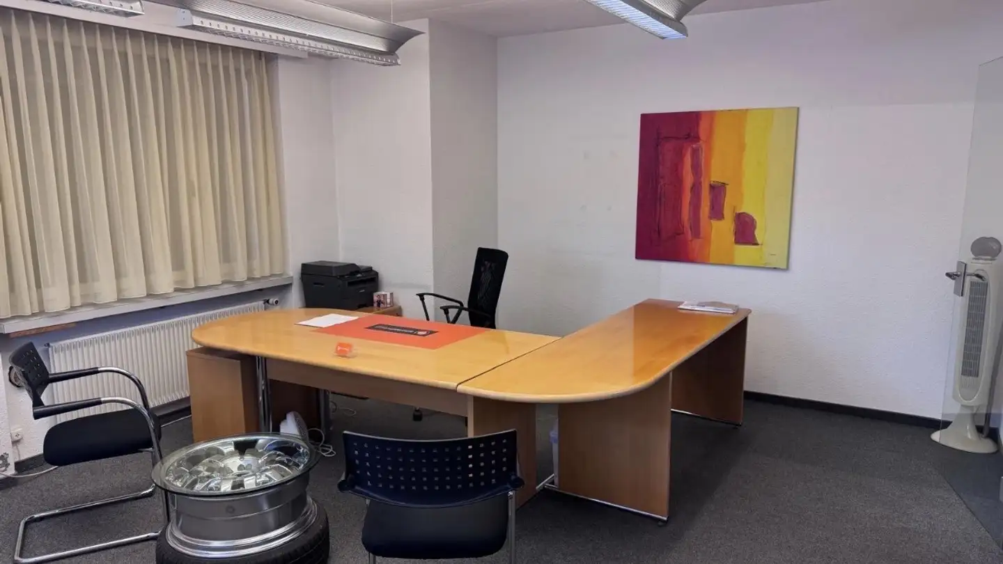 Commercial for rent - Aadorferstrasse 30, 8353 Elgg