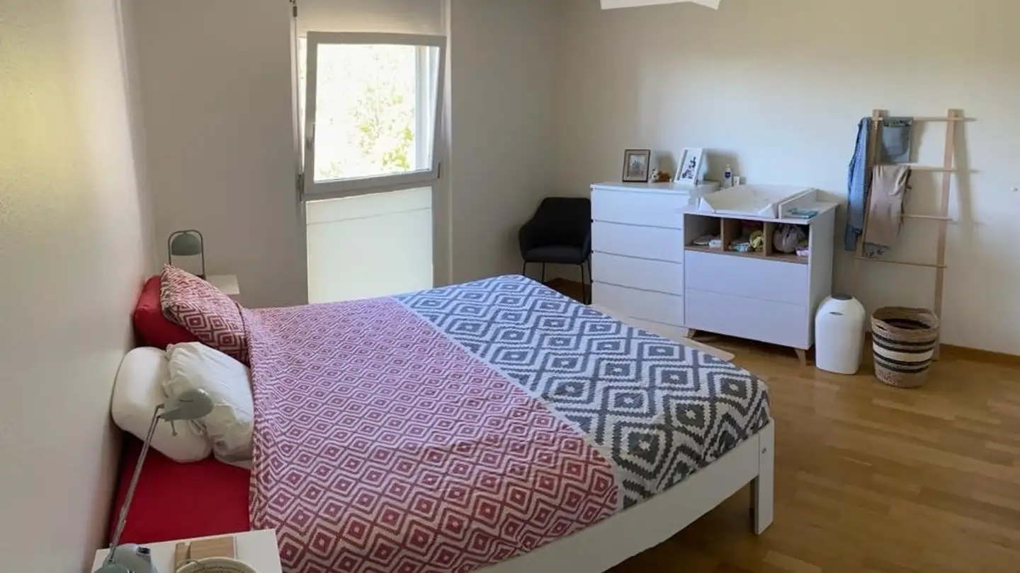 Apartment for rent - Rue Denis-De-Rougemont 4, 2000 Neuchâtel - Photo 4