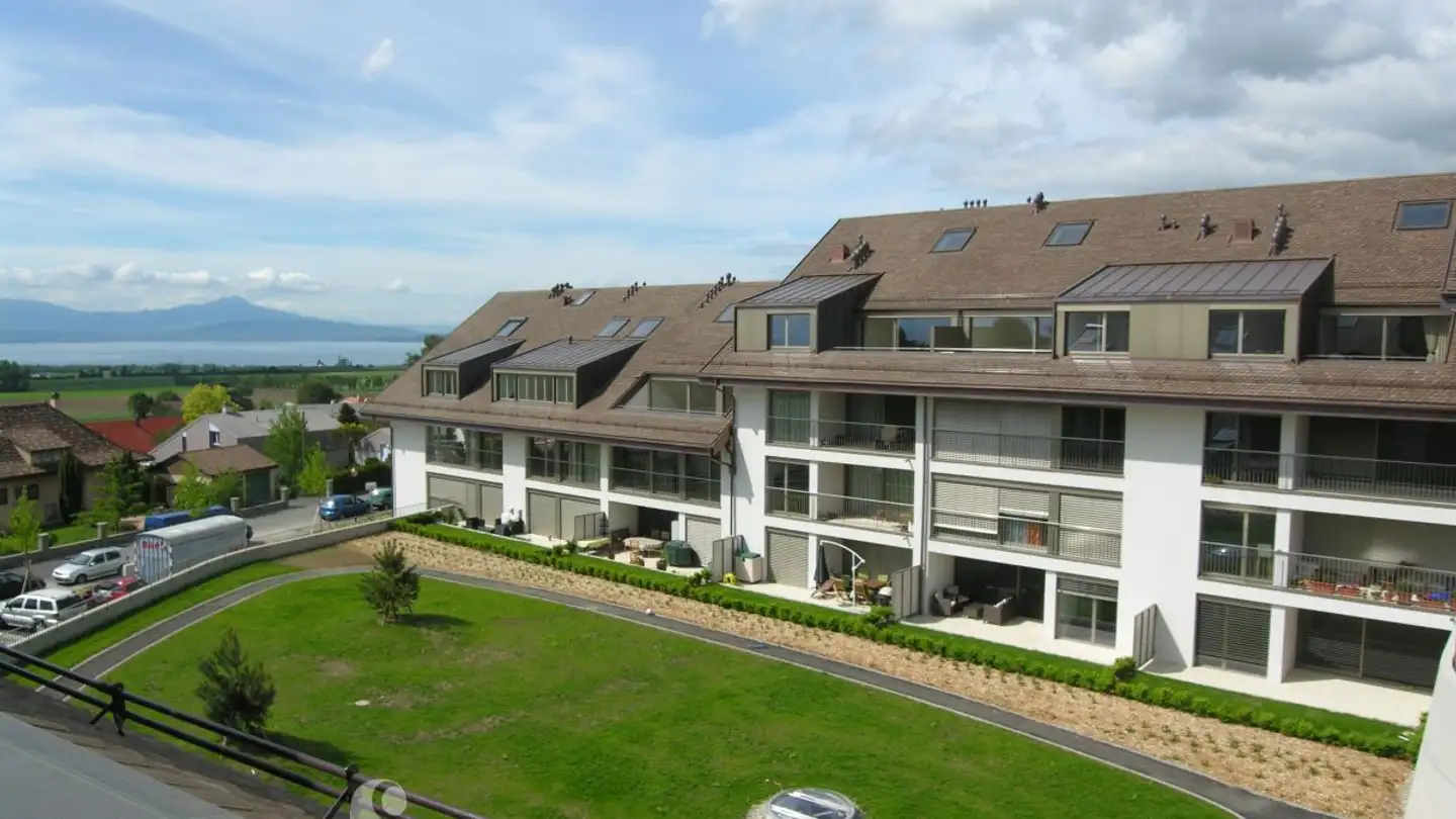 Covered parking space for rent - Chemin Des Clos, 1170 Aubonne