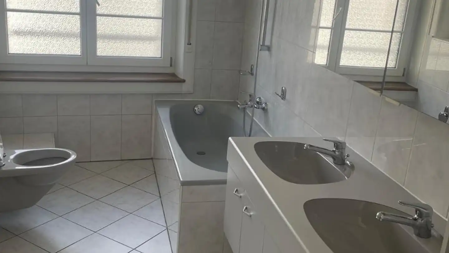 Wohnung mieten - Rue du Pont 40, 2610 St-Imier - Foto 4