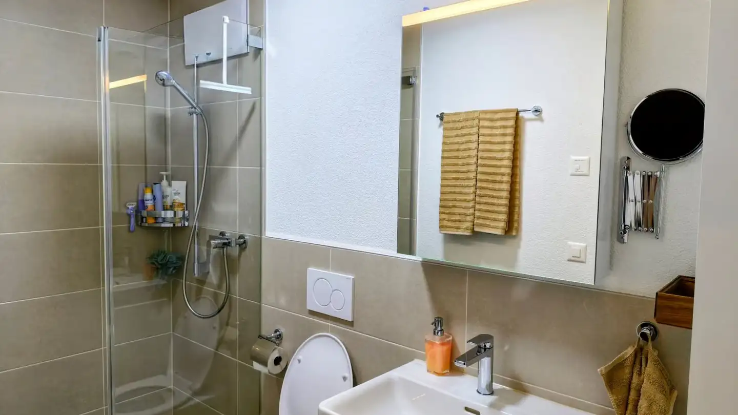 Apartment for rent - Dachslenbergstrasse 8a, 8180 Bülach - Photo 4