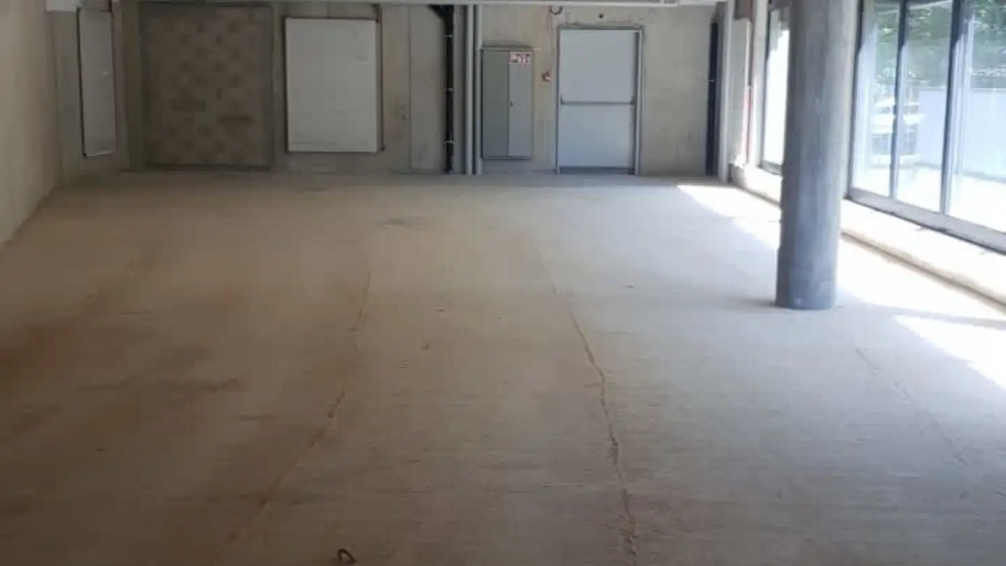 Commercial for rent - Avenue De La Gare 17, 1180 Rolle - Photo 4