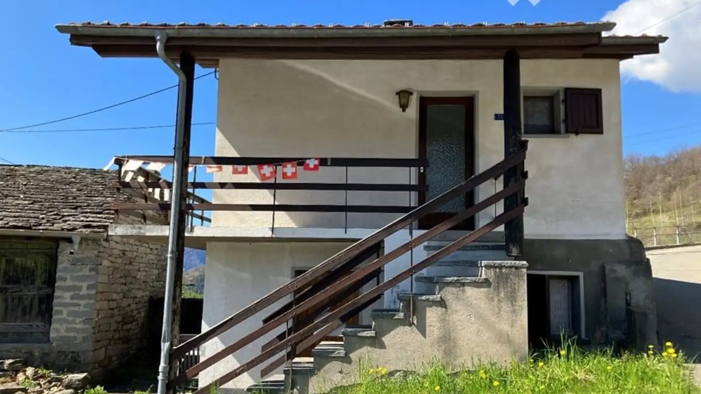 Einfamilienhaus kaufen - Doga 25, 6541 Sta. Maria in Calanca
