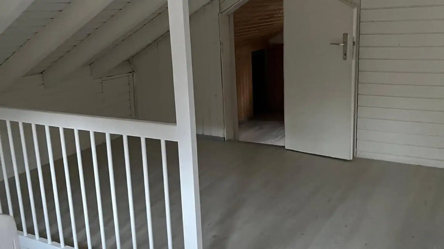 Wohnung mieten - 1169 Yens