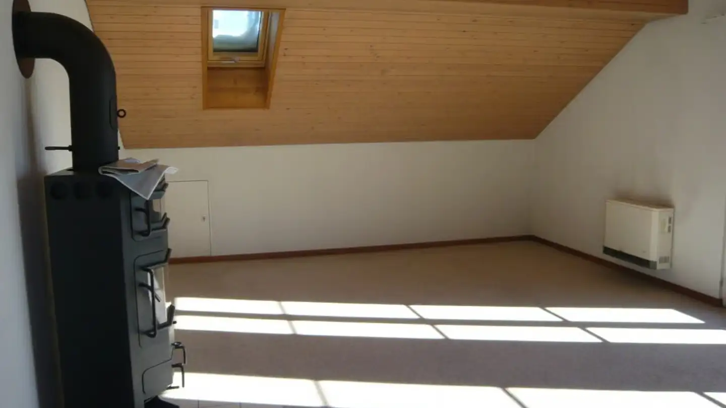 Attic flat for rent - Niesenstrasse 9, 3506 Grosshöchstetten - Photo 2