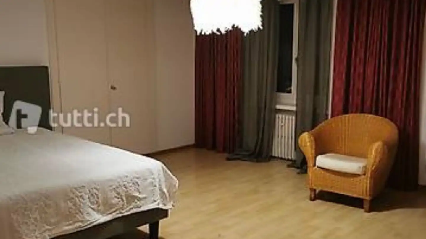 Chambre à louer - 8712 Stäfa