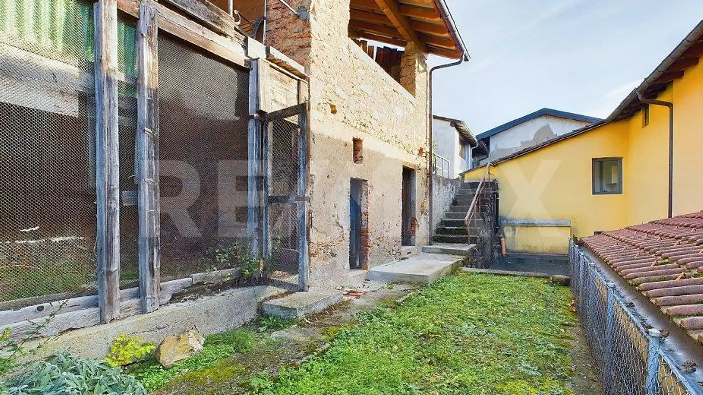 Single house for sale - 6988 Ponte Tresa