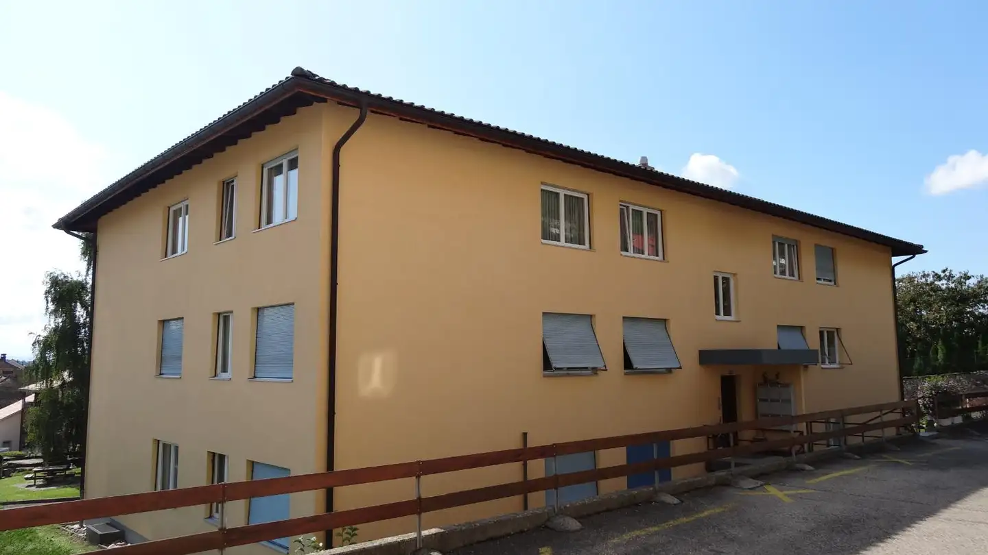 Wohnung mieten - Rue Des Fontaines 54, 2087 Cornaux NE