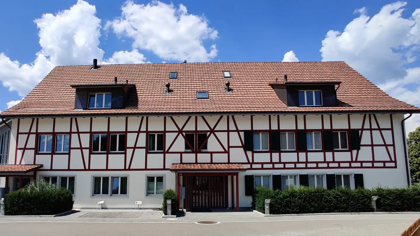 Appartement à louer - Alte Landstrasse 2A, 8185 Winkel