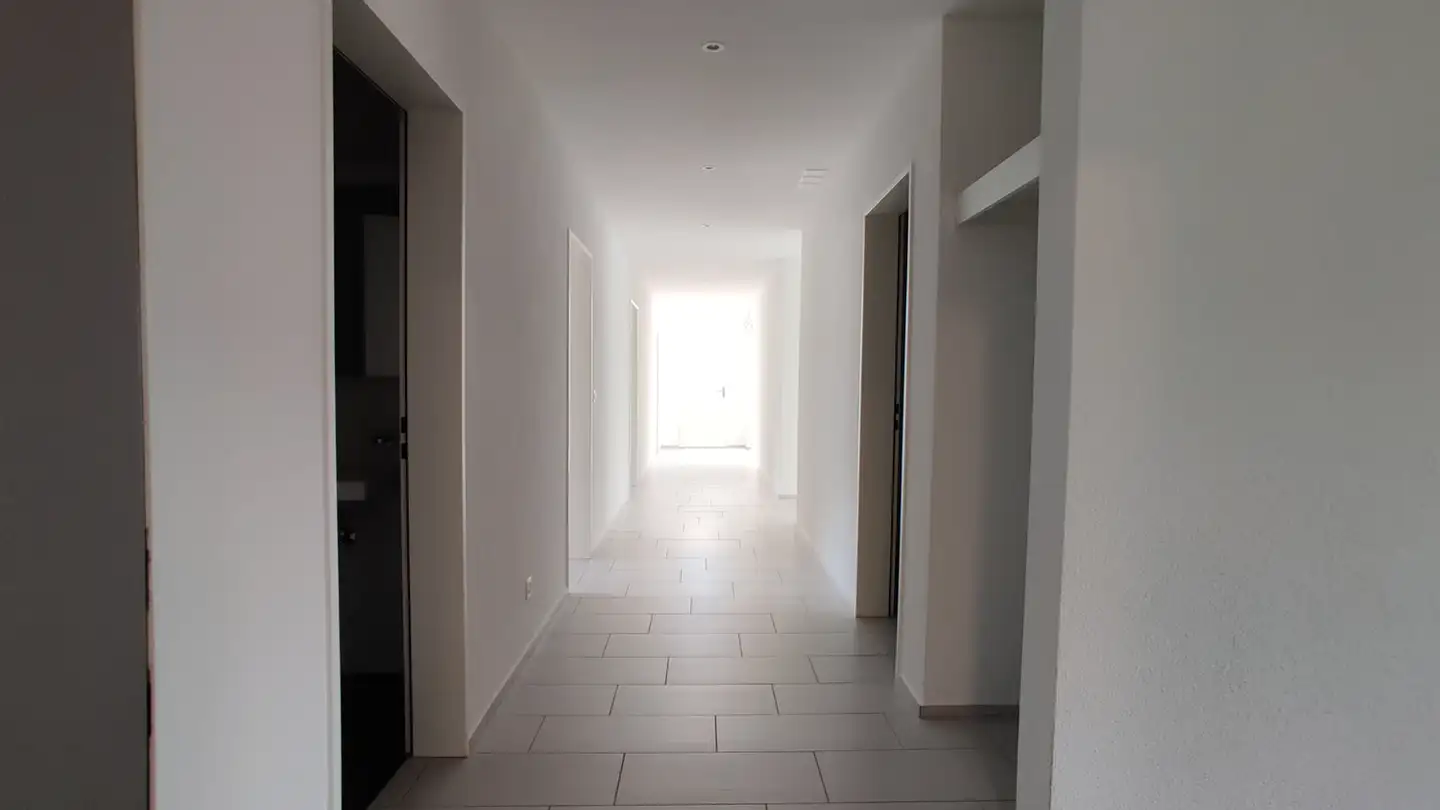 Appartement à louer - Alte Landstrasse 2A, 8185 Winkel - Photo 2