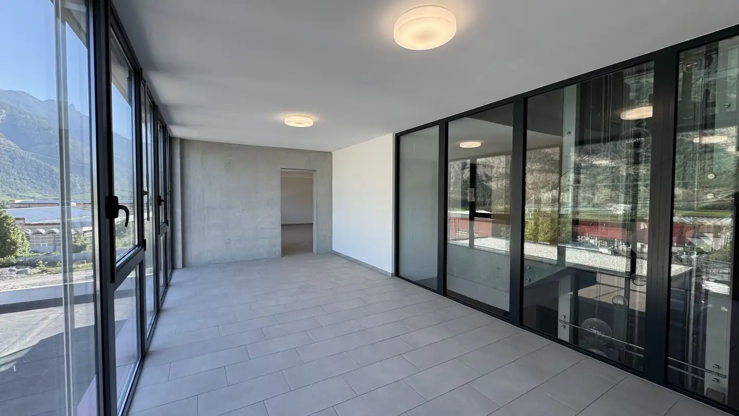 Commercial for rent - Zone Industrielle Les Combes 6, 1955 St-Pierre-de-Clages - Photo 2