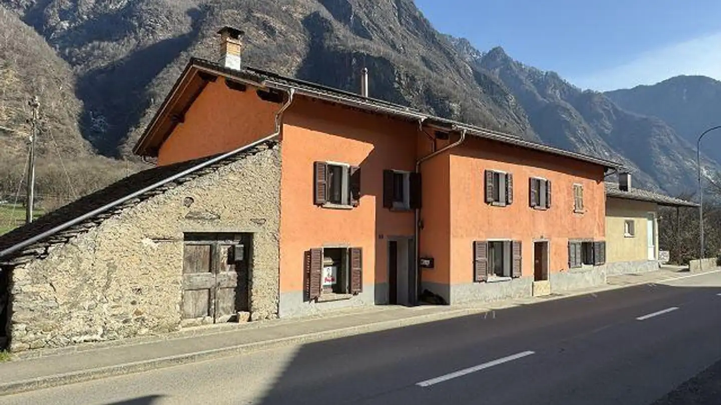 Einfamilienhaus kaufen - 6557 Cama