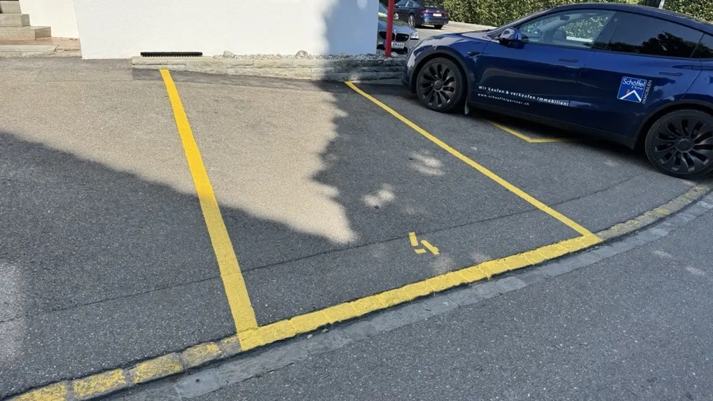 Parcheggio esterno in affitto - Albulastrasse 2, 8200 Schaffhausen