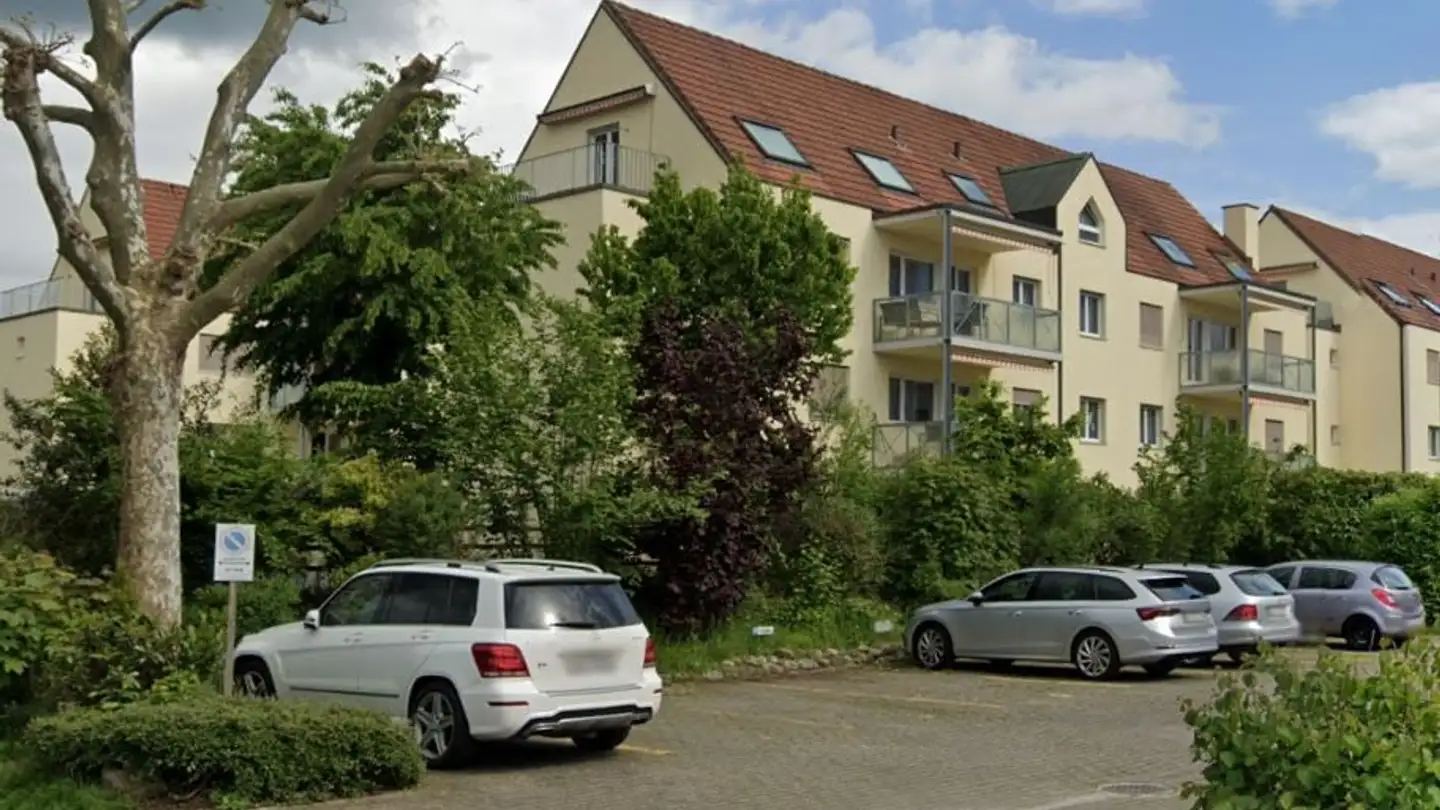 Parkplatz im Freien mieten - Steinäckerstrasse 7a, 5442 Fislisbach - Foto 4