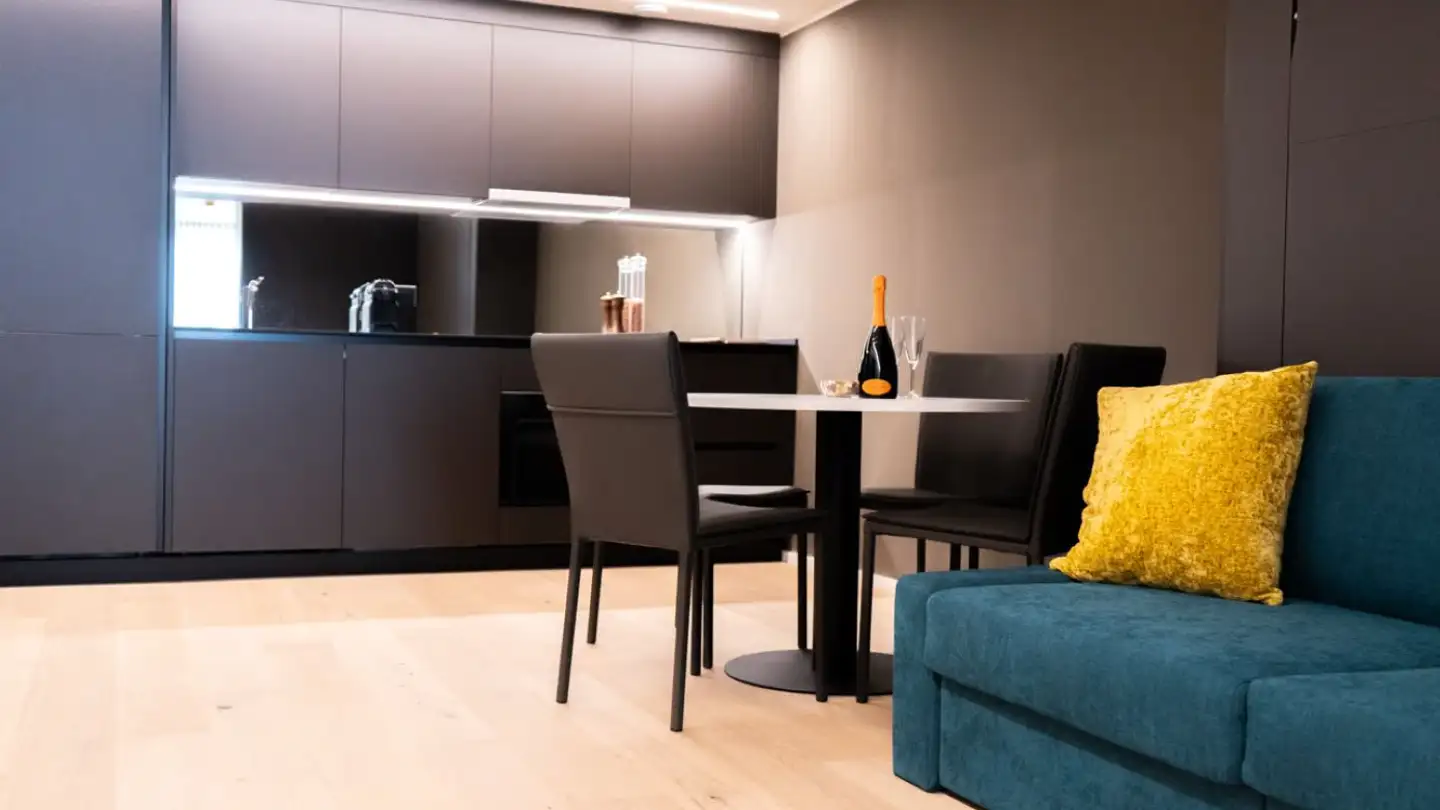 Appartamento ammobiliato in affitto - Via Stazione 24b, 6532 Castione
