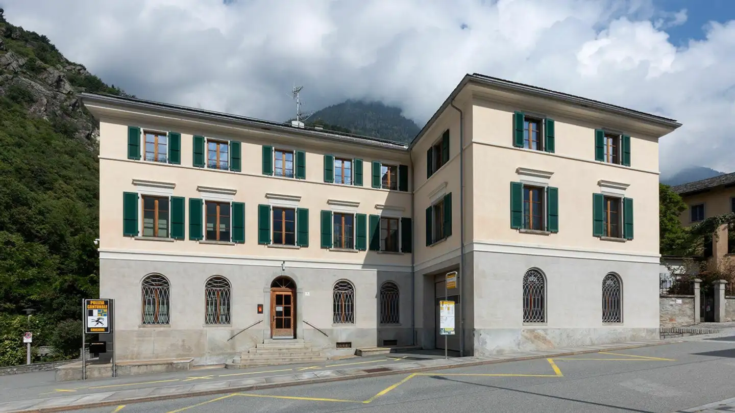 Single house for sale - 7608 Castasegna