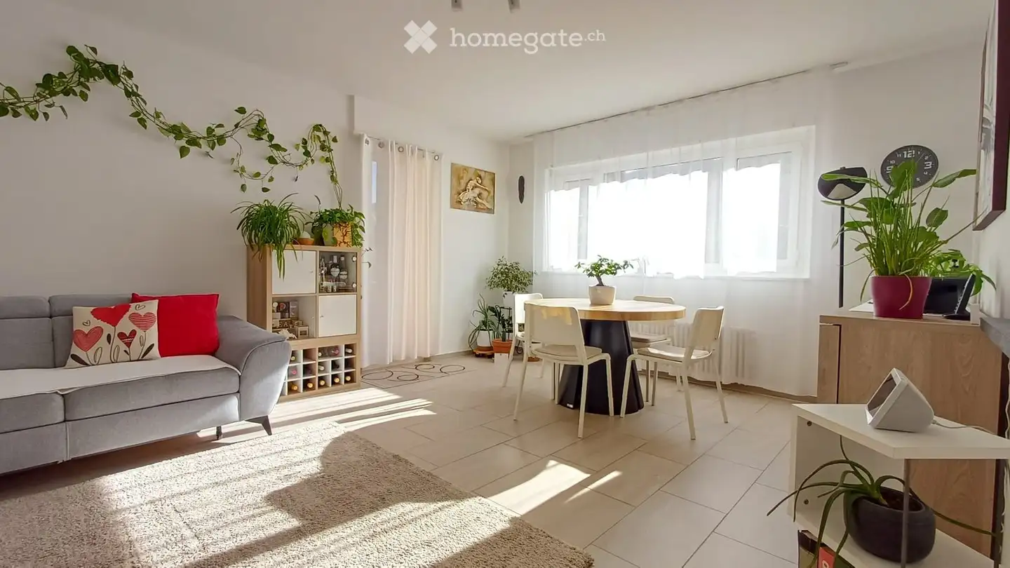 Apartment for sale - Via Cadepezzo, 6572 Quartino