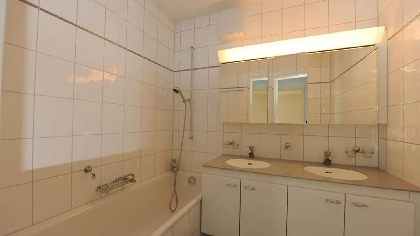 Wohnung mieten - Im Ahorn 11, 8125 Zollikerberg - Foto 4