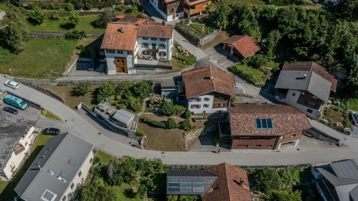 Edificio residenziale in vendita - Via Sursch 1, 7014 Trin - Foto 3