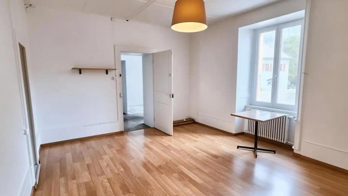 Mixed-use building for rent - Route De Bourgogne 1, 2019 Rochefort - Photo 4