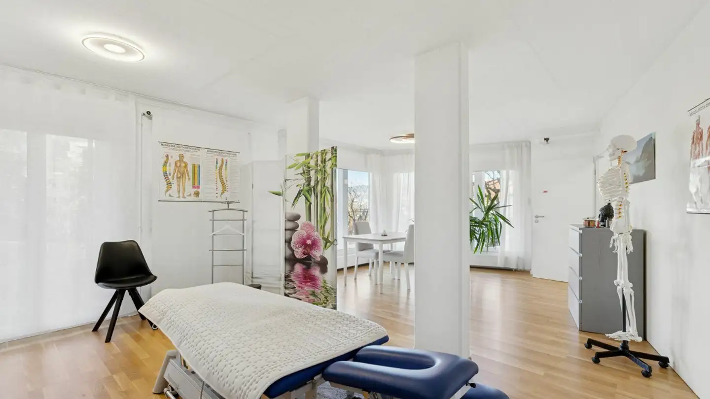 Medical practice for sale - Schiltmatthalde 2, 6048 Horw