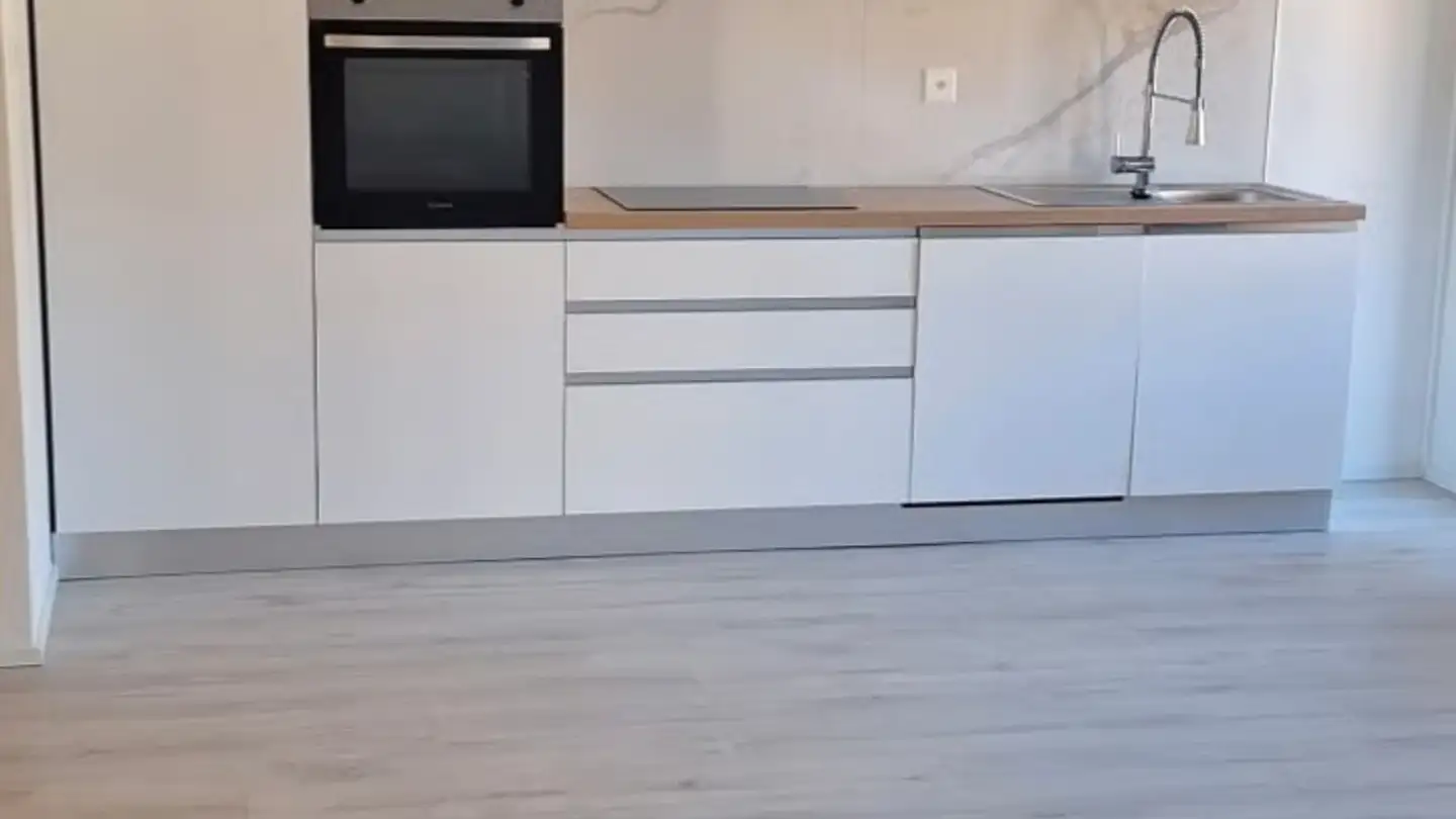 Appartement à louer - Via Franco Zorzi 37, 6500 Bellinzona