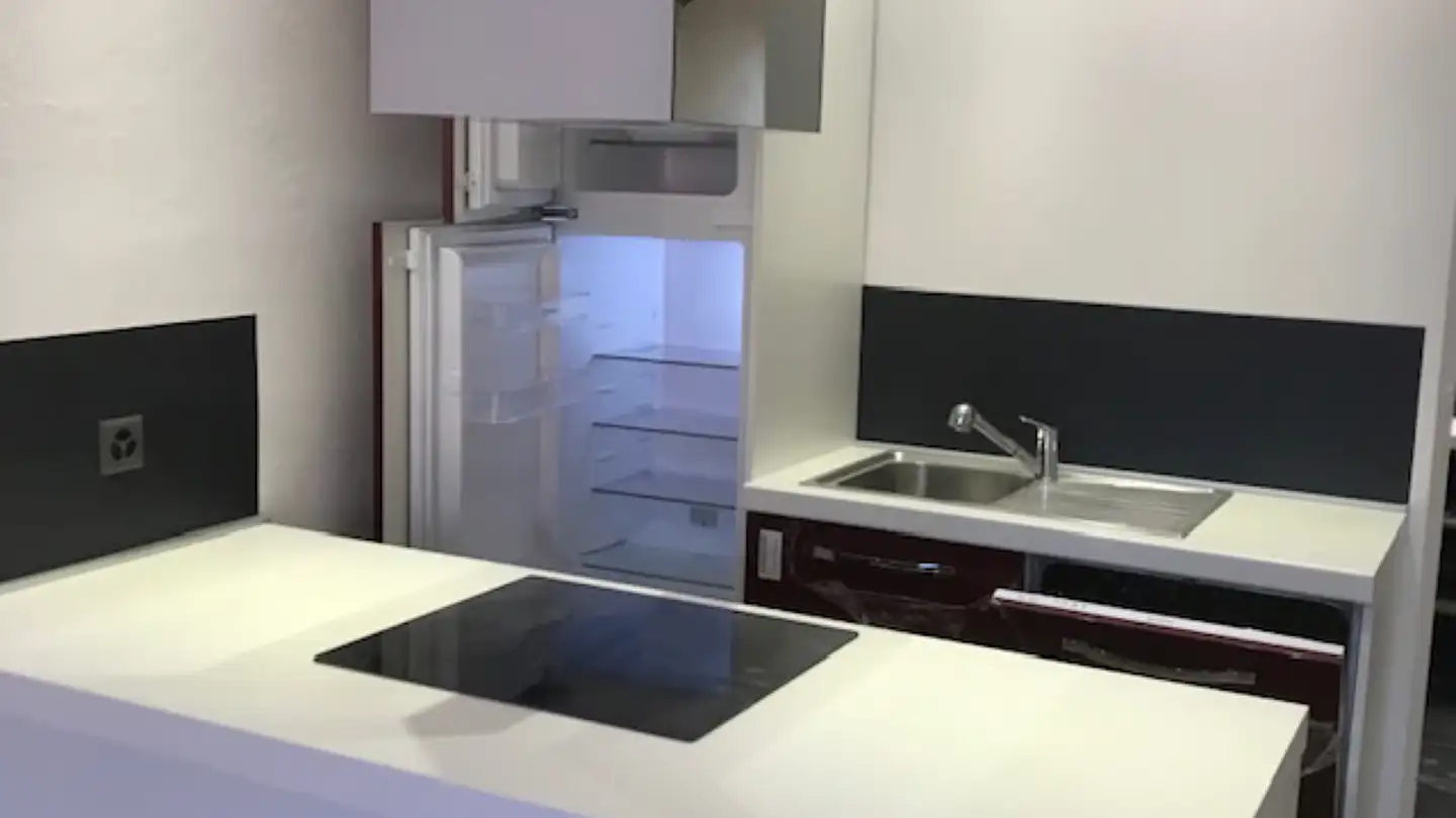 Apartment for rent - Via Luigi Colombi 8, 6500 Bellinzona - Photo 3