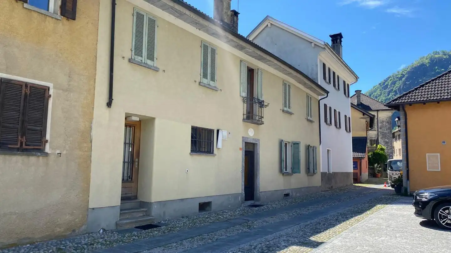 Single house for sale - 6670 Avegno
