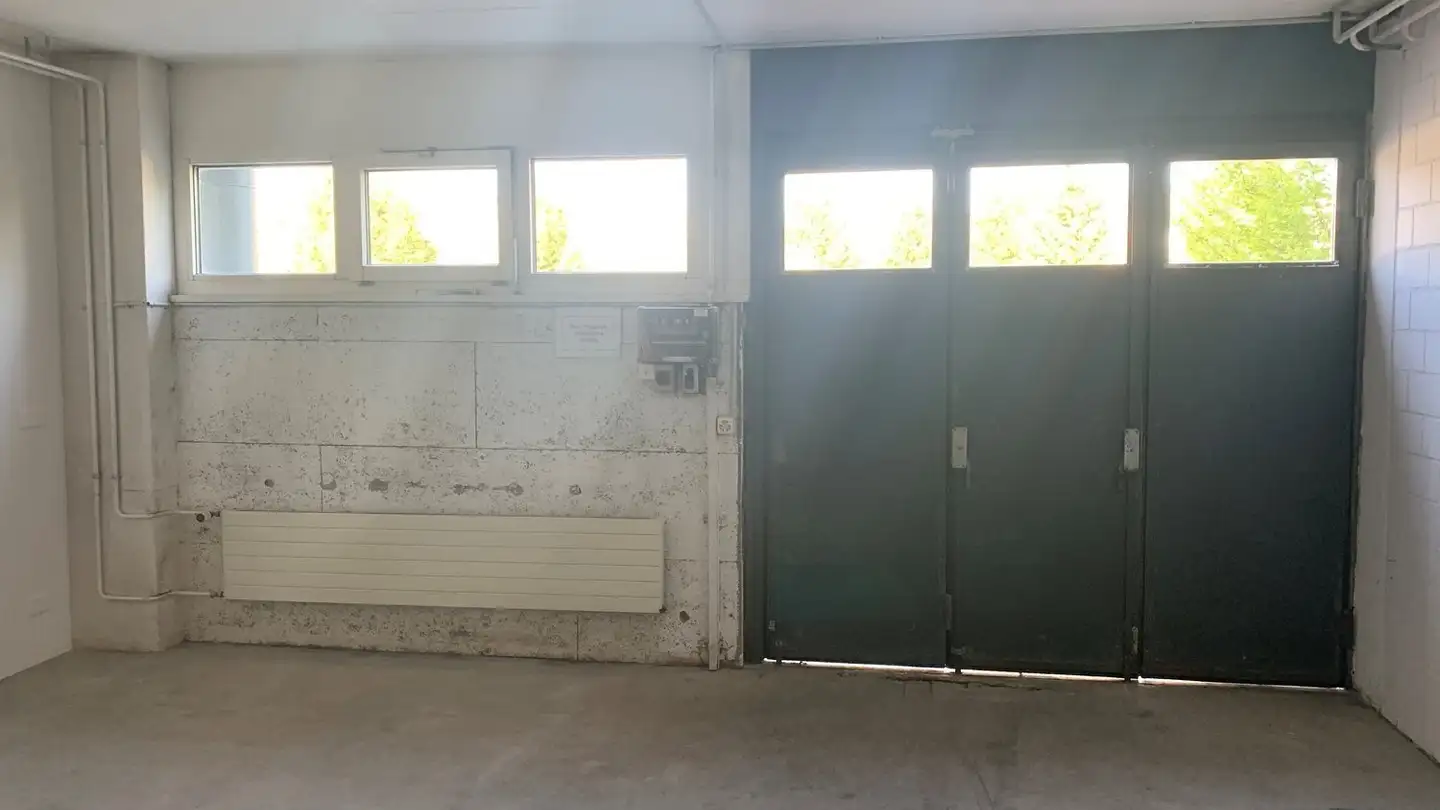 Commercial à louer - Zellgut 9, 6214 Schenkon