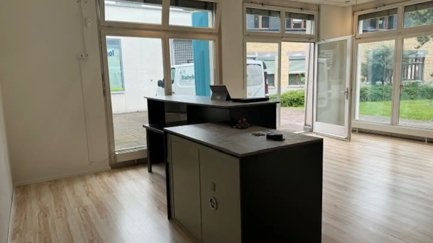 Shop for rent - Zürichstrasse 55, 8910 Affoltern am Albis - Photo 2