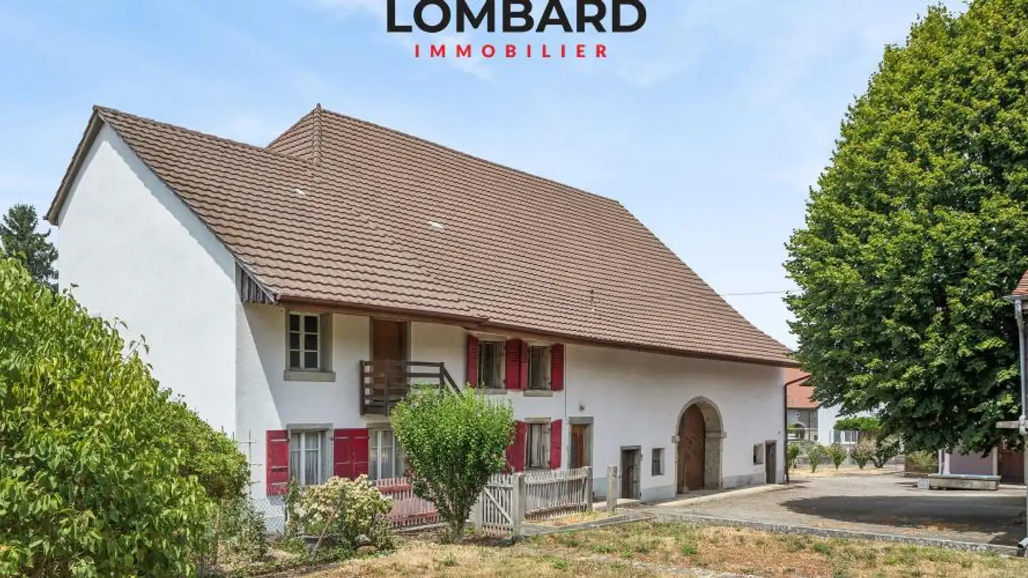 Farm for sale - 1474 Châbles FR