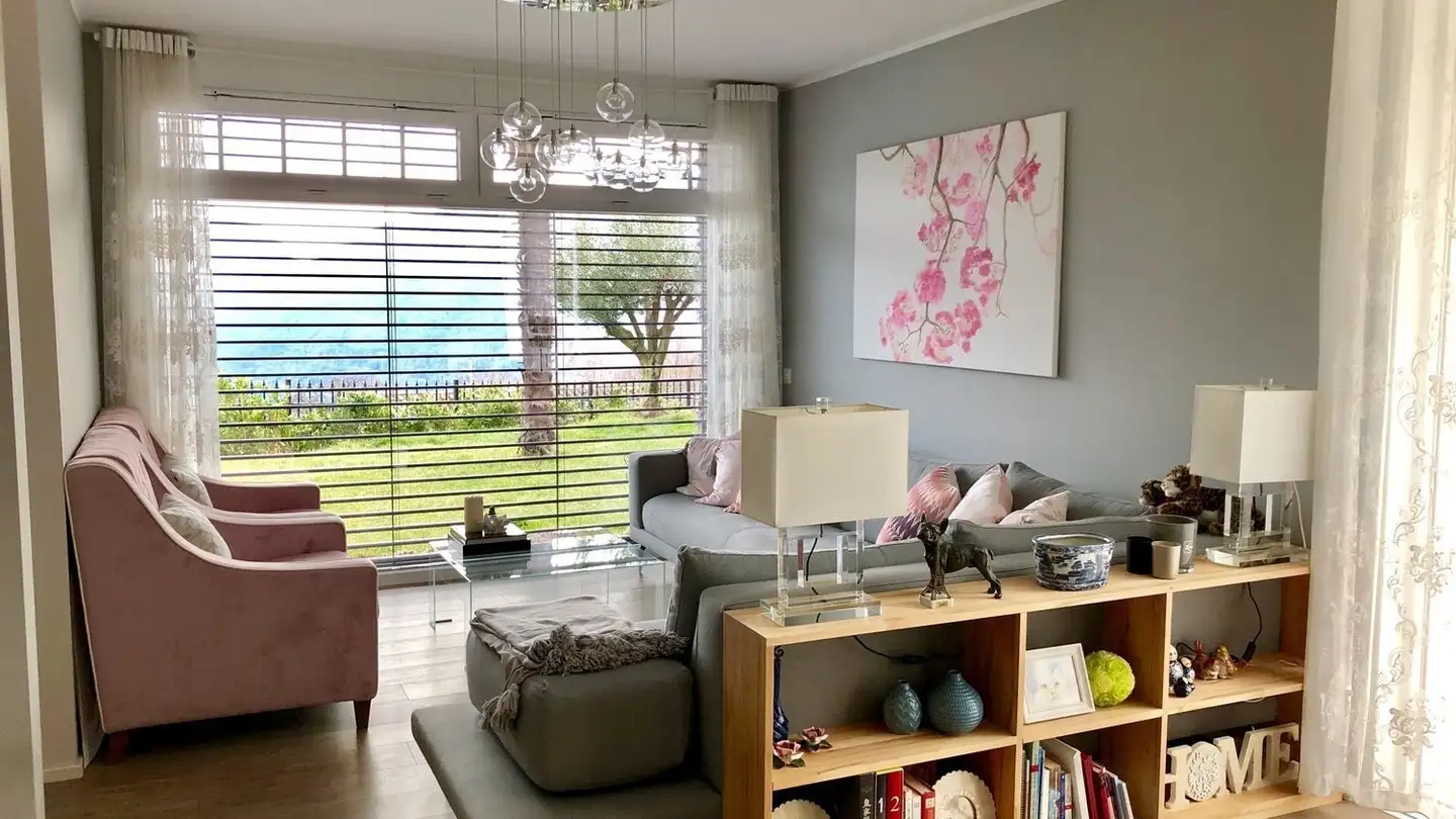 Single house for rent - 6914 Carona