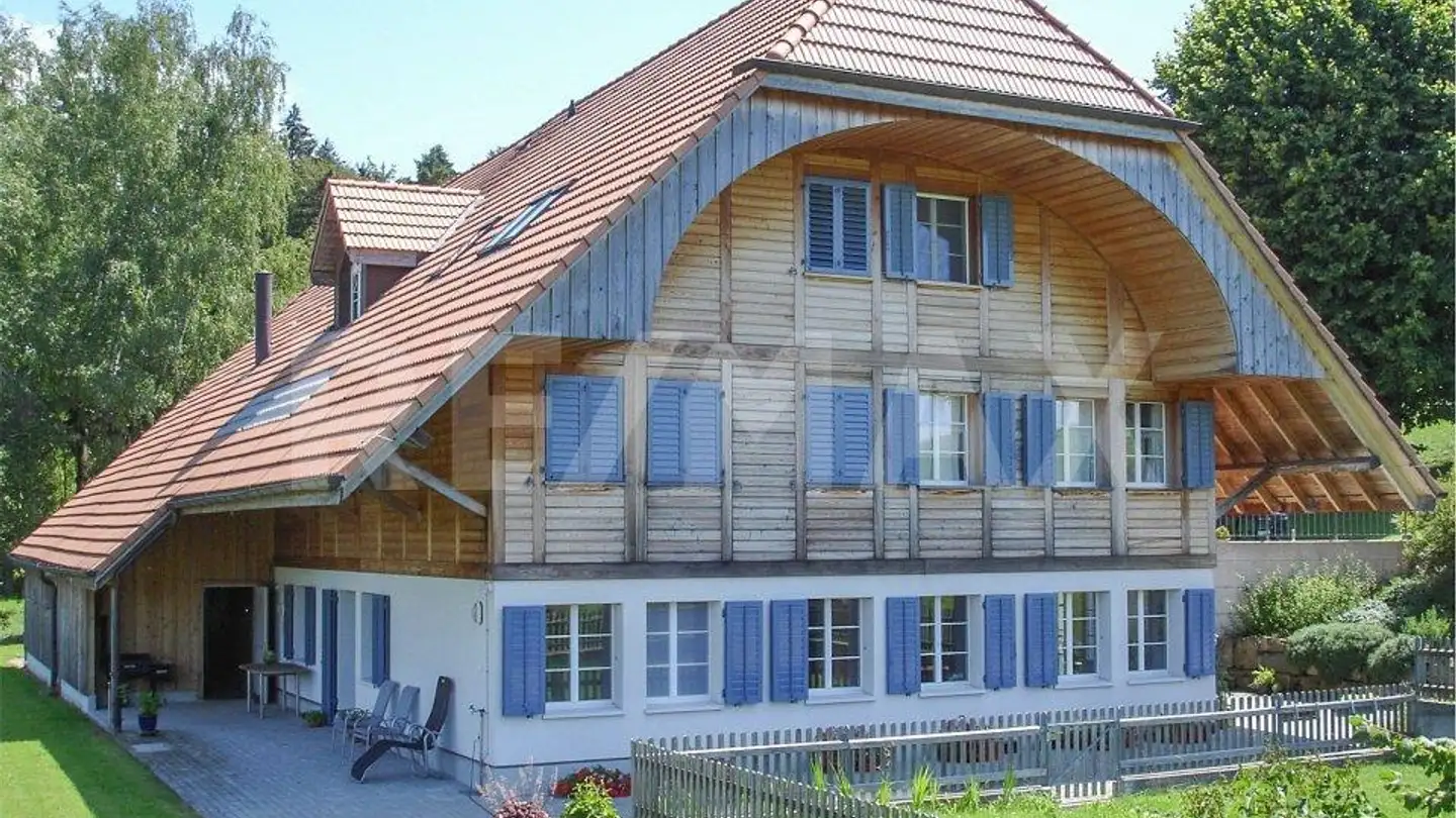 Edificio residenziale in vendita - Nyffel 42, 4950 Huttwil