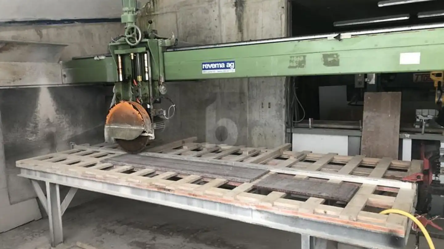 Workshop for rent - 4625 Oberbuchsiten