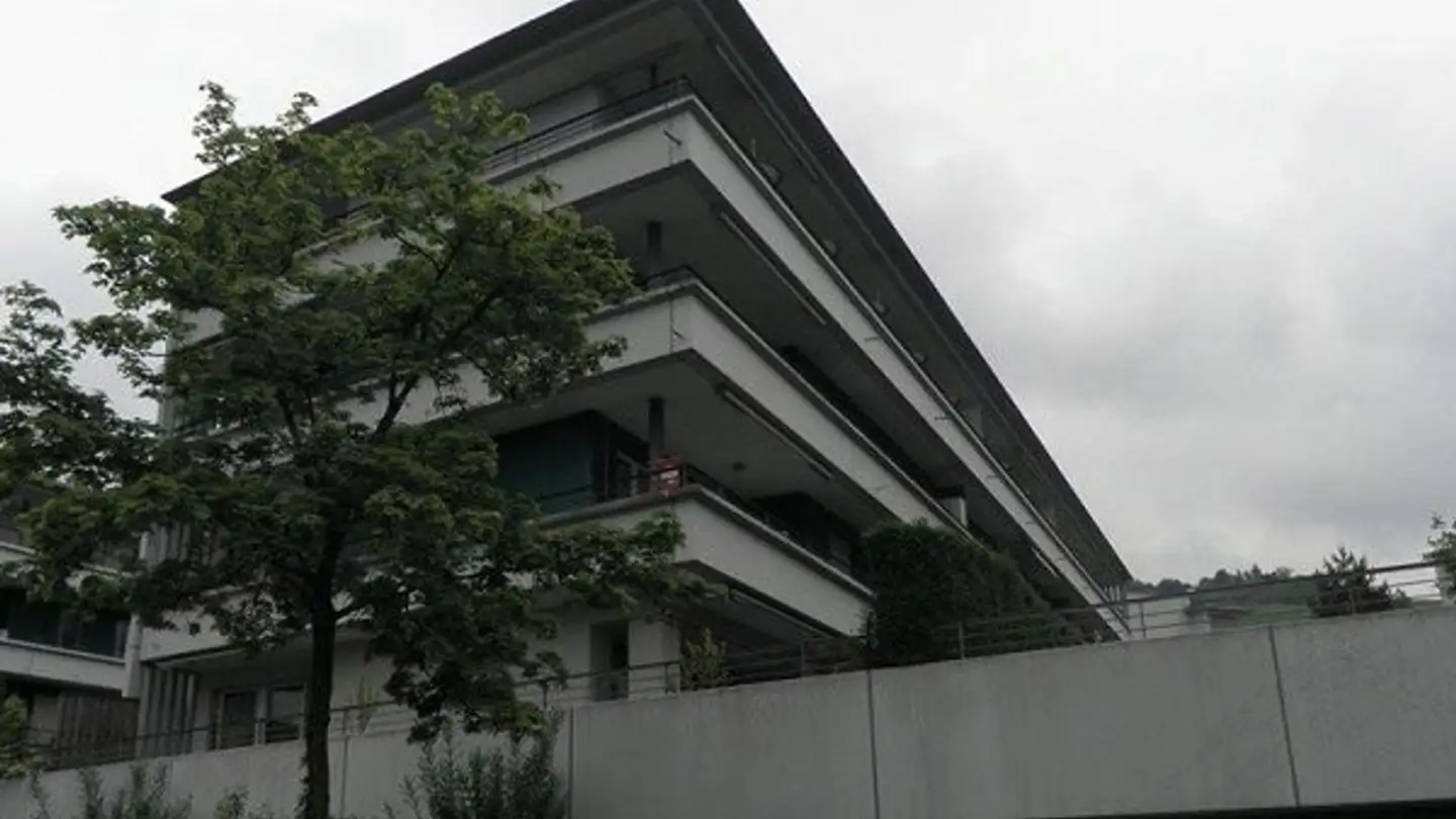 Parcheggio sotterraneo in affitto - Zentralstrasse 46, 6036 Dierikon