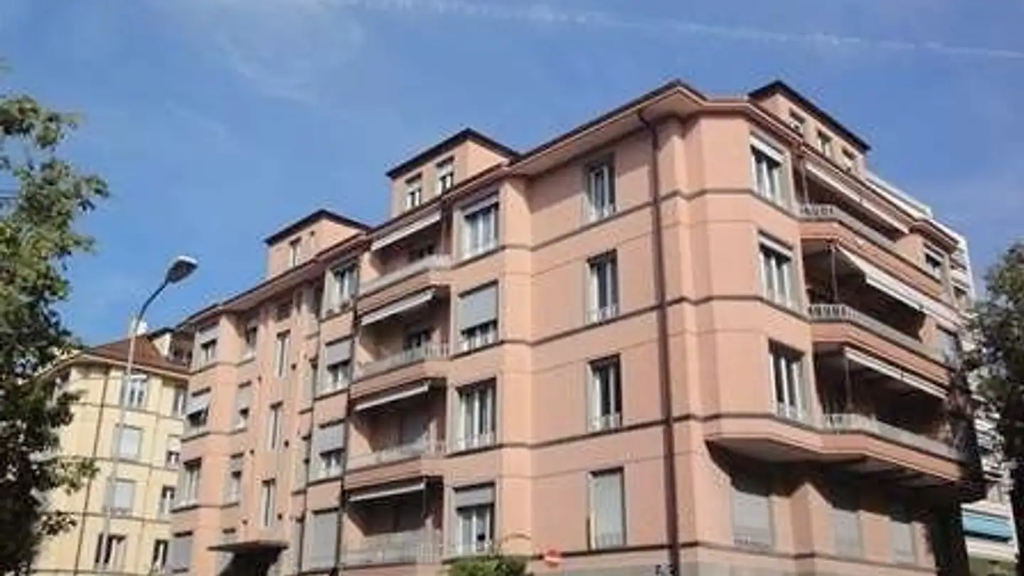 Parcheggio esterno in affitto - Chemin De Primerose 26, 1007 Lausanne
