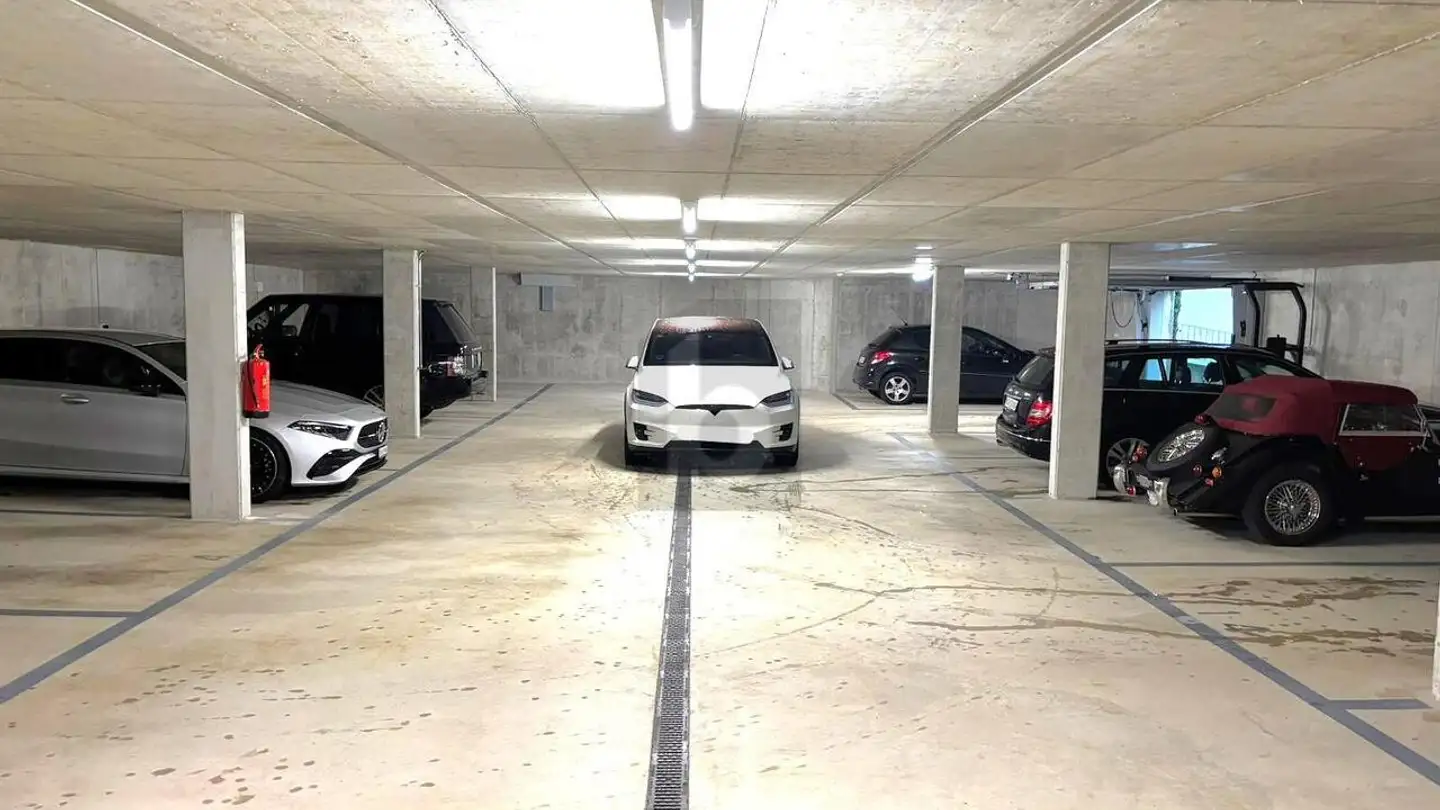 Place de parking extérieure à vendre - 1323 Romainmôtier