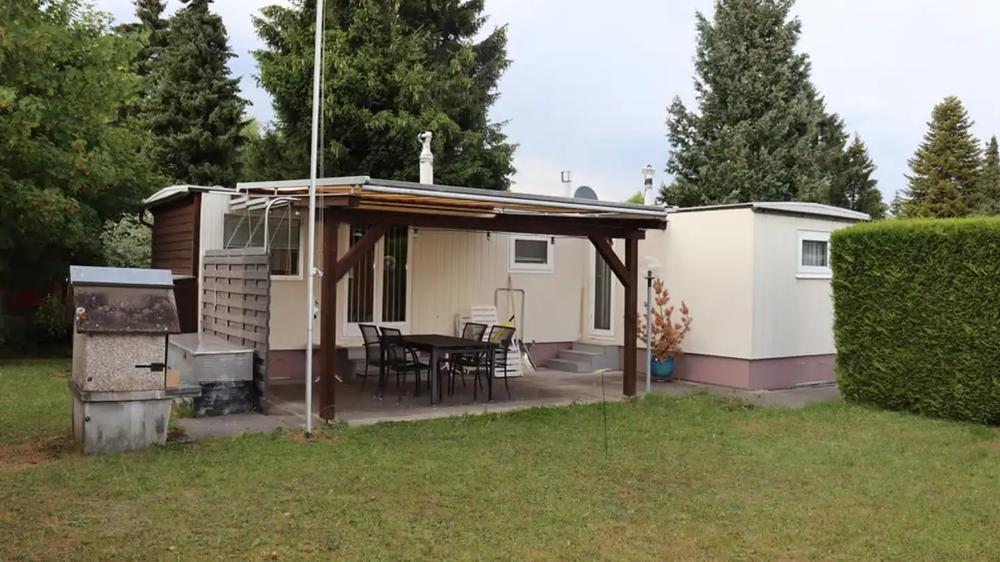 Commercial à vendre - 2523 Lignières