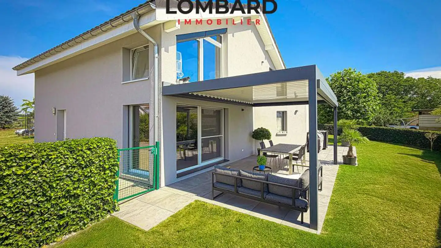 Villa for sale - 1475 Montbrelloz