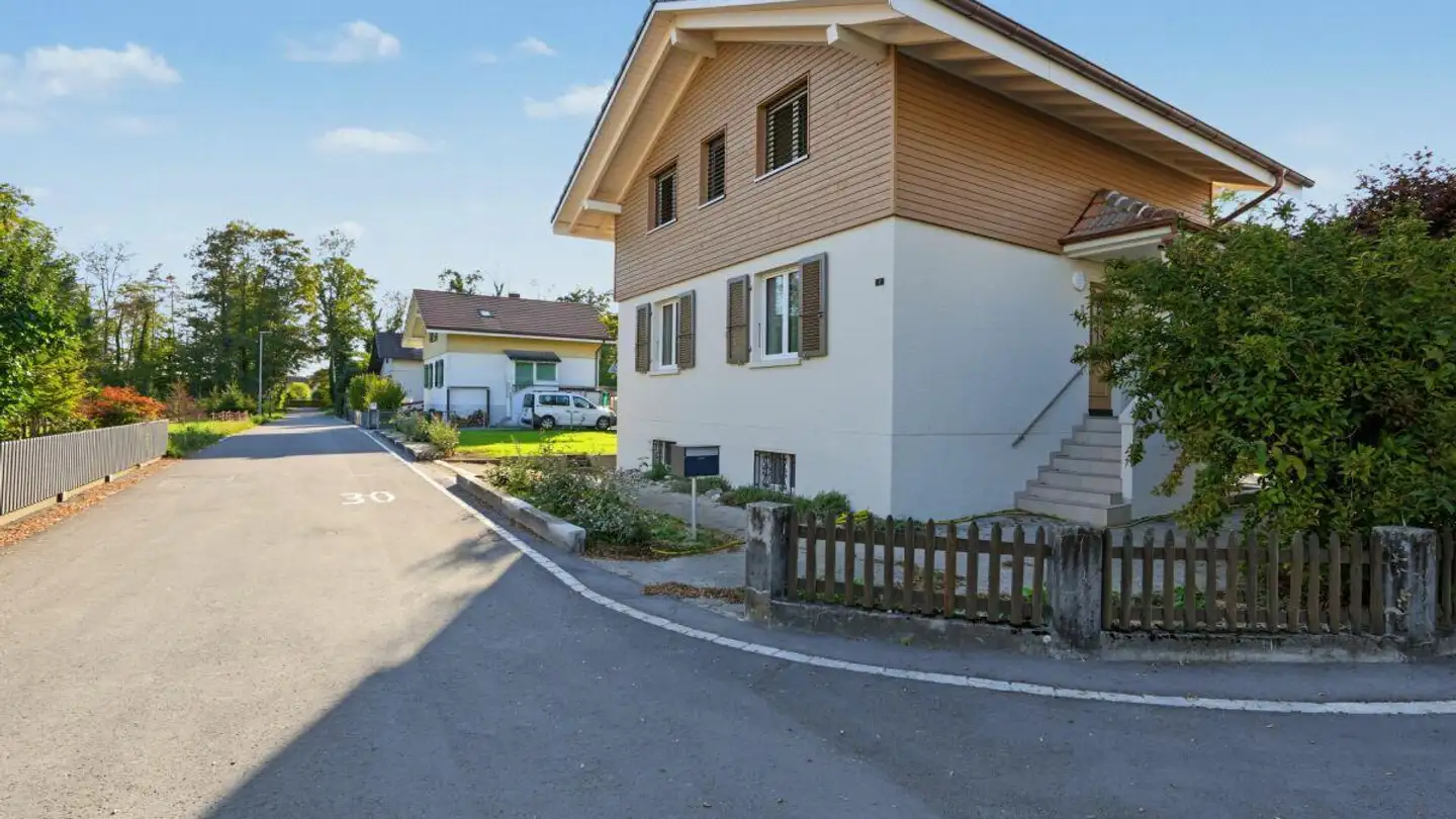 Einfamilienhaus mieten - Geissenweg 5, 3250 Lyss